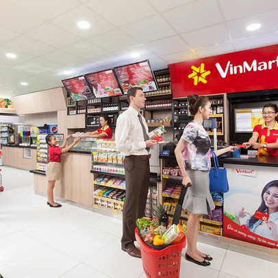 23 siêu thị Vinmart, Vinmart + đóng cửa vì liên quan đến công ty Thanh Nga - nơi có chùm 21 ca F0