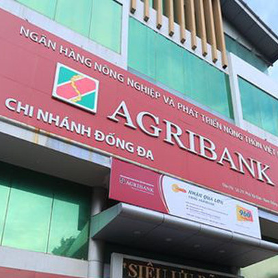 Agribank "chạy" trước thềm cổ phần hóa