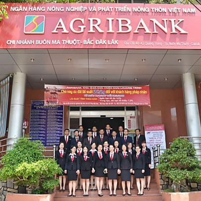 Agribank đang chiếm hơn 50% thị phần tín dụng tam nông và cho vay hơn 220.000 tỷ đối với tín dụng tiêu dùng