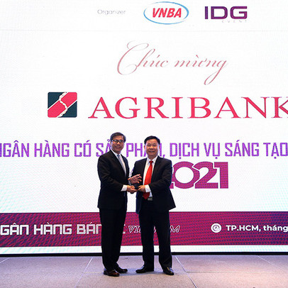 Agribank lập cú đúp tại lễ trao giải Ngân hàng Việt Nam tiêu biểu 2021