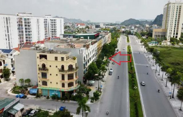 Ai tham mưu giao hơn 11.500 m2 đất "sạch" không qua đấu giá cho FLC?