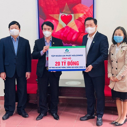 An Phát Holdings tiếp tục trao tặng thêm 20 tỷ đồng hỗ trợ Hải Dương mua vaccine phòng chống COVID-19