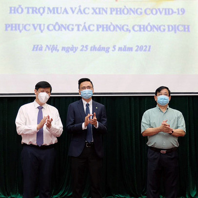 An Phát Holdings ủng hộ Bộ Y tế 20 tỷ đồng mua vaccine ngừa Covid-19