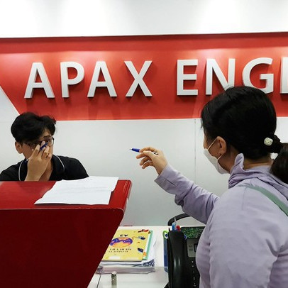 Apax Holdings của Shark Thủy đề xuất chuyển nợ học phí thành hợp đồng vay, lãi suất như ngân hàng