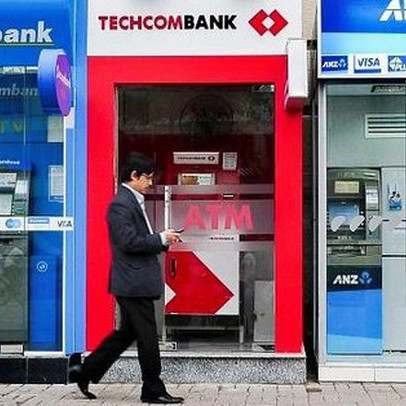 ATM ngân hàng bị “thất sủng”?