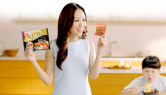 Ba thập kỷ khắc khoải cho một hương vị mì ăn liền đậm Việt - Ảnh 12. Ba thập kỷ khắc khoải cho một hương vị mì ăn liền đậm Việt - Ảnh 12.