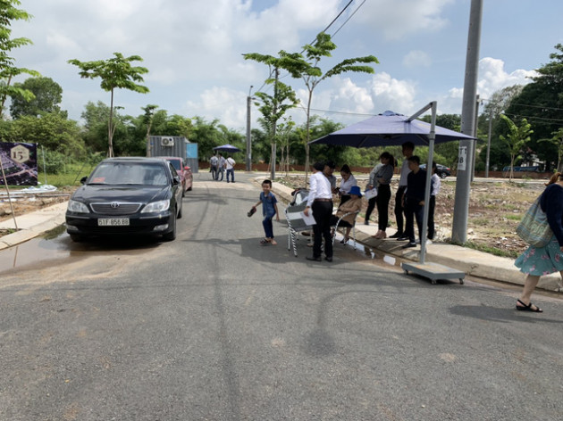 [Bài Học Đầu Tư ] Chuyên gia mách nước nên xuống tiền mua vào lúc thị trường khó khăn - Ảnh 2.