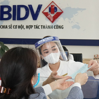 Bất chấp dịch Covid-19, nhiều ngân hàng vẫn rục rịch tuyển dụng số lượng lớn