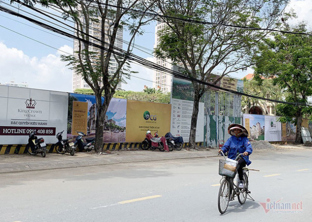 Bất chấp kẹt xe, ngập nước, khu nhà giàu Thảo Điền vẫn ken đặc dự án BĐS - Ảnh 10.