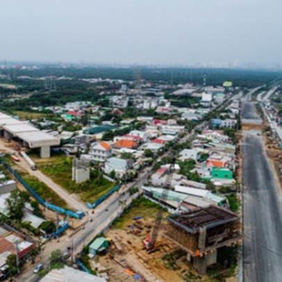 Bất động sản Long An sôi động