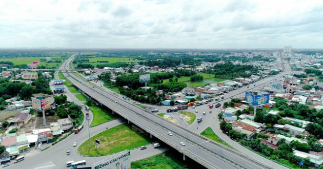 Bất động sản vùng đô thị TP.HCM mở rộng: Lộ diện những điểm nóng hút dòng tiền đầu tư - Ảnh 2.
