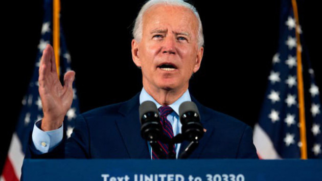 Bầu cử Mỹ: Biden thay đổi “kế sách” tranh cử, quyết “vượt mặt” Trump