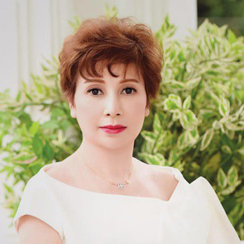 Bí quyết đẹp của nữ cố vấn sắc đẹp cuộc thi Hoa hậu Việt Nam