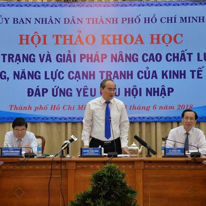 Bí thư TPHCM: "Nguồn lực đi ngang cửa mà chủ doanh nghiệp không chào nên họ đi luôn"