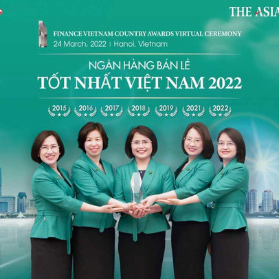 BIDV nhận giải Ngân hàng dành cho khách hàng cá nhân tốt nhất Việt Nam lần thứ 7