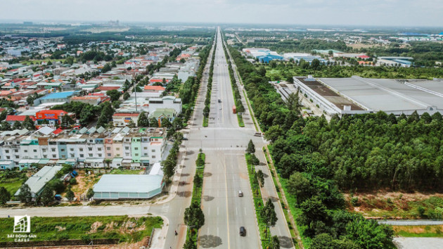 Bình Dương: Hạ tầng thênh thang nhưng giao dịch nhà đất vẫn lặng lẽ, nhiều dự án không một bóng người - Ảnh 2.