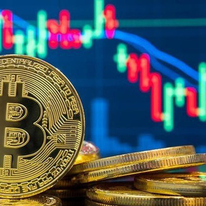 Bitcoin "đánh lừa" nhà đầu tư với cú giảm 31% vào buổi sáng, tăng 33% vào buổi chiều
