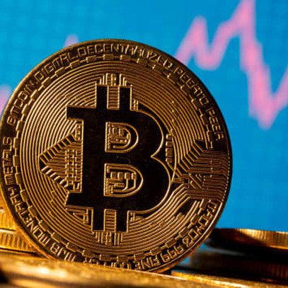 Bitcoin tăng phi mã, vốn hóa thị trường tiền số trở lại đỉnh 2.000 tỷ USD