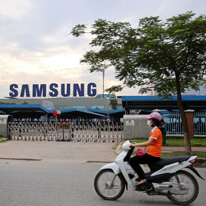 Bloomberg: Các 'ông lớn' Samsung, Intel dự kiến khôi phục sản xuất hoàn toàn vào tháng tới?