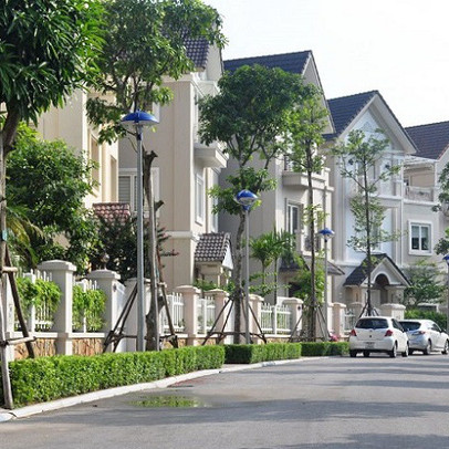 Bỏ hơn 10 tỷ mua biệt thự nhưng bị chê mua nơi nhà quê, 7 năm sau, người mua lãi gần 50 tỷ