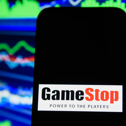 Bong bóng GameStop 'xịt dần': Gần 30 tỷ USD vốn hoá bị thổi bay, nhà đầu tư Reddit tuyên chiến với giới bán khống trên 'mặt trận' khác