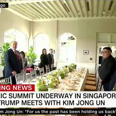 Bữa trưa đầu tiên của ông Kim Jong Un và ông Trump đơn giản tới khó ngờ