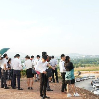 Bước đầu tháo gỡ khó khăn cho thị trường bất động sản