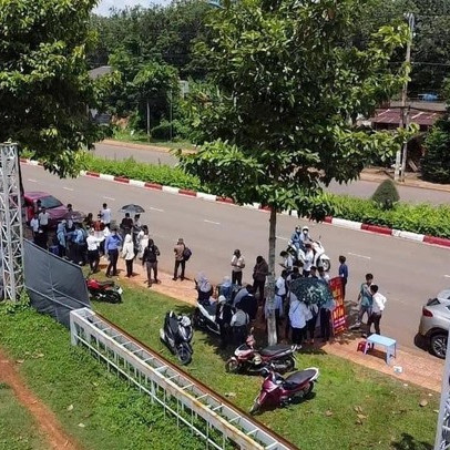 Các ngân hàng đã “bơm” bao nhiêu tiền vào bất động sản trong một năm qua?