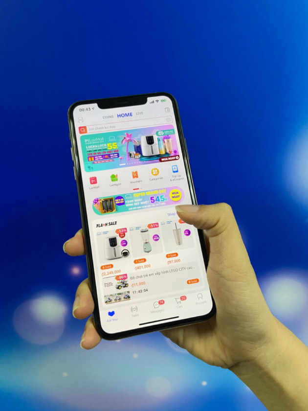 Các thương hiệu lớn dần chọn thương mại điện tử là kênh bán hàng chủ lực - Ảnh 2.