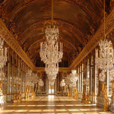 Cảm hứng cung điện Versailles tỏa sáng tại D’. Palais Louis