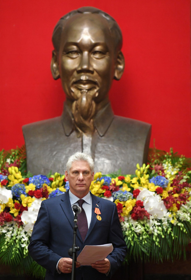 Cận cảnh chuyến thăm chính thức Việt Nam đầu tiên của Chủ tịch Cuba Miguel Diaz Canel - Ảnh 6.