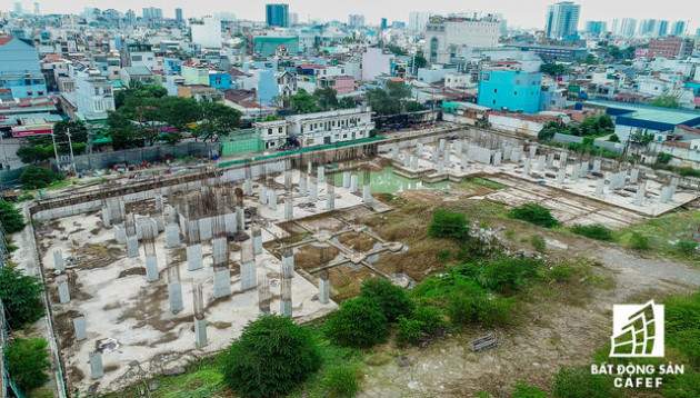 Cận cảnh dự án Centa Park: Sau mở bán là trùm mền suốt hơn một năm - Ảnh 10.