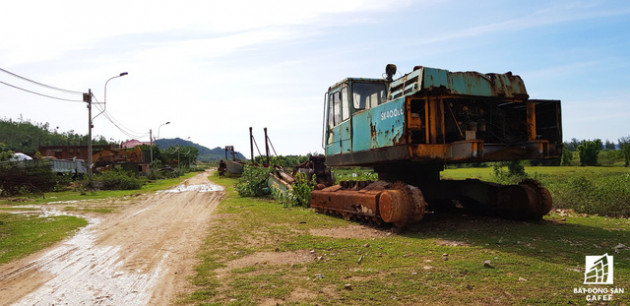 Cận cảnh siêu dự án nghỉ dưỡng ven bãi biển đẹp nhất Ninh Thuận bị bỏ hoang, sắp đến thời điểm bị thu hồi - Ảnh 4.