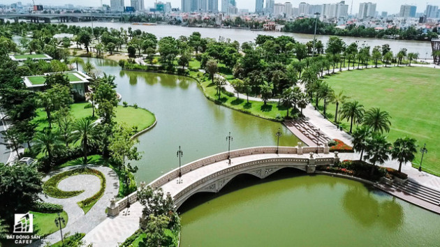 Cận cảnh tòa nhà cao nhất Việt Nam chuẩn bị khai trương trung tâm thương mại Vincom Center Landmark 81 - Ảnh 12.