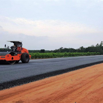 Cao tốc Phan Thiết - Dầu Giây đang thi công ra sao giữa mùa dịch?