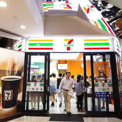 Cao trào đại chiến cửa hàng tiện lợi: 7-Eleven khai trương 2 cửa hàng/tháng, Vingroup đặt mục tiêu 4.000 cửa hàng Vinmart+, Petrolimex sẽ mở shop tại các cây xăng trên cả nước