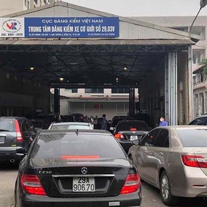 Cập nhật mức phí đăng kiểm ô tô mới nhất trong tháng 10 này