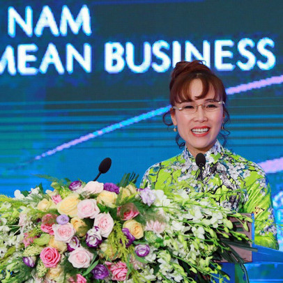 CEO Vietjet Nguyễn Thị Phương Thảo được vinh danh Top 50 nhà lãnh đạo tiêu biểu toàn cầu 2018 của Bloomberg