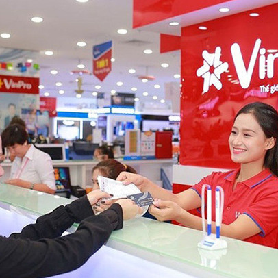 CEO Vingroup: Tái cơ cấu Adayroi không hẳn là do thua lỗ, Vincom Retail sẽ dễ cho thuê lại các mặt bằng của VinPro