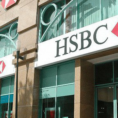 Chi tiêu lớn, khách hàng “choáng” với cách tính lãi suất khi dùng thẻ tín dụng HSBC