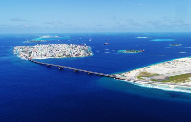 Chìm trong ‘núi’ nợ vì tham gia vào Sáng kiến Vành đai và Con đường, Maldives loay hoay tìm cách thoát khỏi bi kịch bị Trung Quốc ‘bòn rút - Ảnh 3.