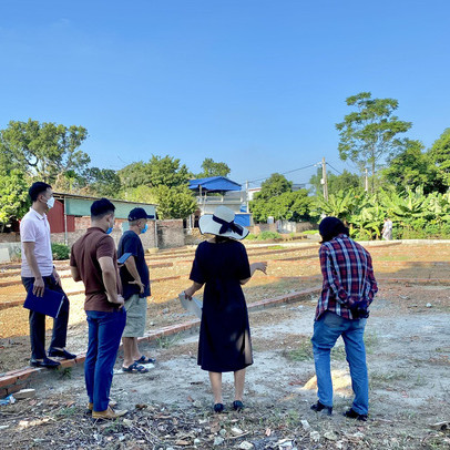 “Chốt” lãi chứng khoán, nhà đầu tư “trú ẩn” vào bất động sản trước nỗi lo lạm phát