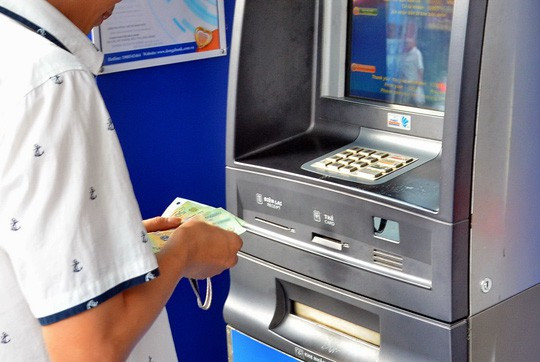 Chủ thẻ ATM mất 116 triệu đồng, DongA Bank chỉ tạm ứng 58 triệu đồng