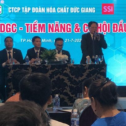 Chủ tịch Hóa chất Đức Giang (DGC): Sai lầm của chúng tôi là ngay từ đầu không niêm yết HoSE, hiện đang có 2 đối tác ngoại muốn mua 20-25% vốn cổ phần