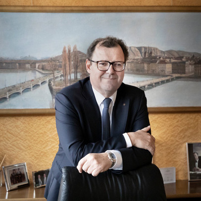 Chủ tịch Patek Philippe: Mặt số xanh lá, đồng hồ thông minh, và tinh thần của doanh nghiệp gia đình