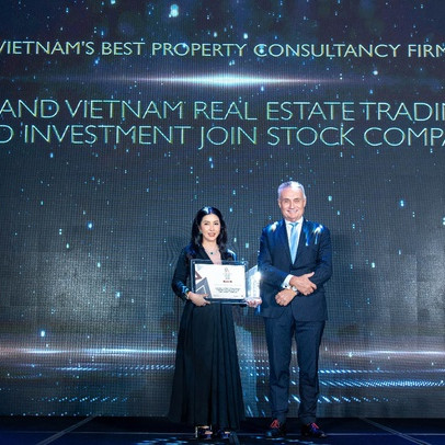 Chủ tịch V-Land Việt Nam và triết lý “Đồng hành cùng phát triển”