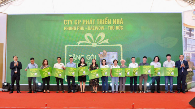 Chung cư Green Pearl 378 Minh Khai xây dựng vượt tiến độ, chính thức cất nóc vào ngày 23/09/2018 - Ảnh 1.