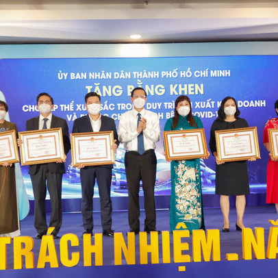 Chung sức cùng thành phố chống dịch, CT Group nhận Bằng khen của UBND TPHCM