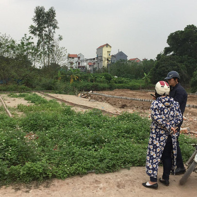 Chuyện bi hài trong đầu tư BĐS: “3 năm mắc cạn, rao bán chục lần không ai hỏi mua, bị chủ đầu tư ép lỗ 30% thì mua lại…”