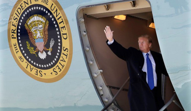 Chuyên cơ Air Force One của ông Trump tốn chi phí ra sao khi bay thẳng từ Mỹ đến Việt Nam?